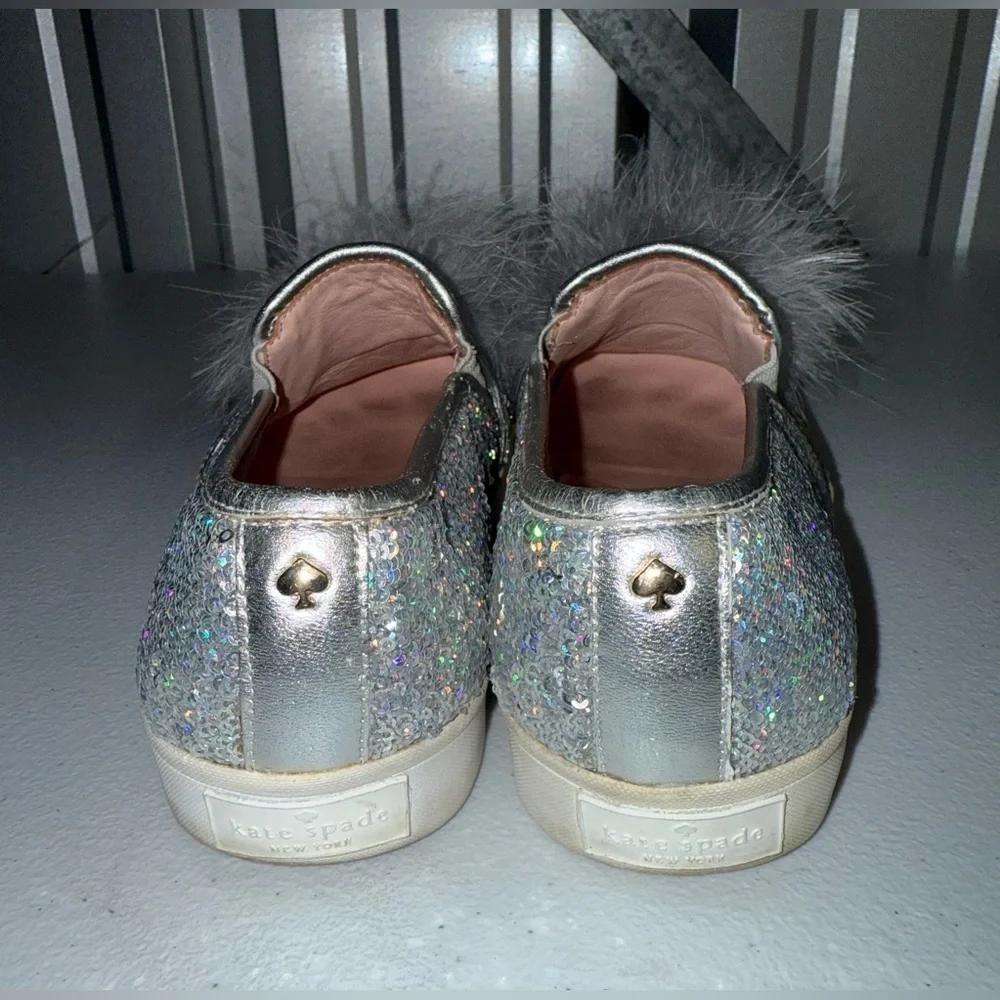 Kate Spade Latina Silver Leather Sequin Feather Pom Shoes Size 6M